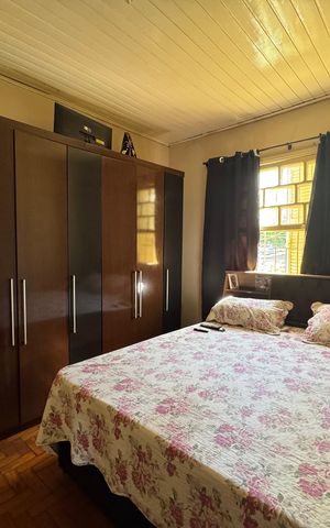 Casa à venda com 290m², 2 quartos e 3 vagas Casa à venda com 290m², 2 quartos e 3 vagasQuarto 1 - Casa 1