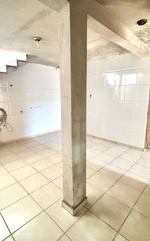 Casa à venda com 125m², 2 quartos e 2 vagas Casa à venda com 125m², 2 quartos e 2 vagasQuintal