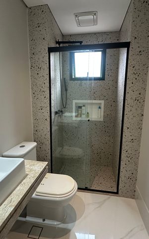 Apartamento à venda com 94m², 2 quartos e 2 vagas Apartamento à venda com 94m², 2 quartos e 2 vagasBanheiro