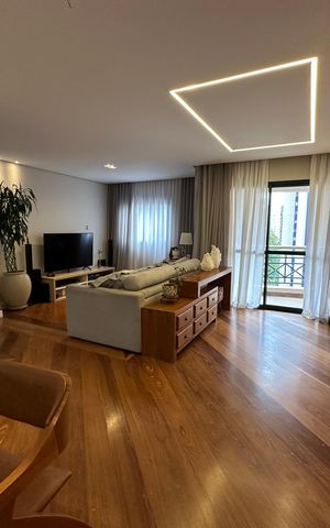Apartamento à venda com 94m², 2 quartos e 2 vagas Apartamento à venda com 94m², 2 quartos e 2 vagasSala