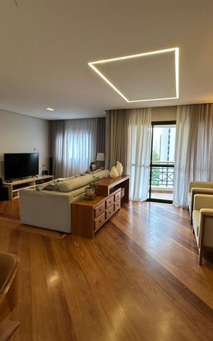Apartamento à venda com 94m², 2 quartos e 2 vagas Apartamento à venda com 94m², 2 quartos e 2 vagasSala
