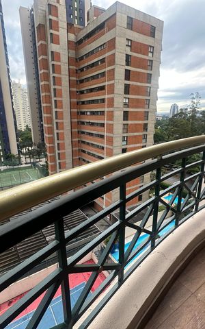 Apartamento à venda com 94m², 2 quartos e 2 vagas Apartamento à venda com 94m², 2 quartos e 2 vagasVaranda da Sala