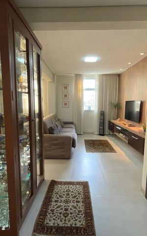 Apartamento à venda com 180m², 3 quartos e 2 vagasSala