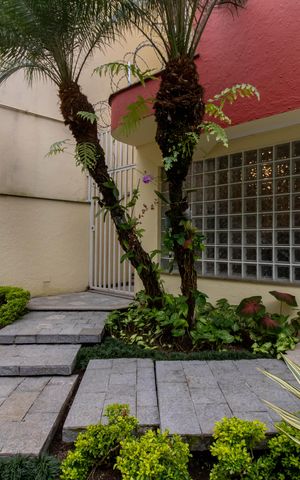Casa à venda com 330m², 3 quartos e 4 vagasEntrada