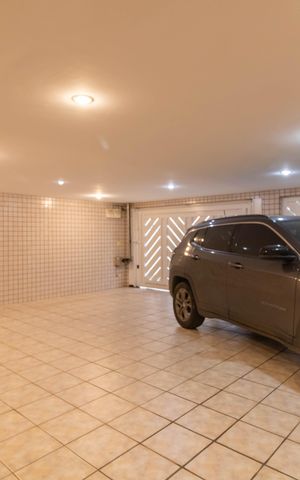 Casa à venda com 330m², 3 quartos e 4 vagasGaragem 