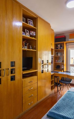 Casa à venda com 330m², 3 quartos e 4 vagasSuíte 3
