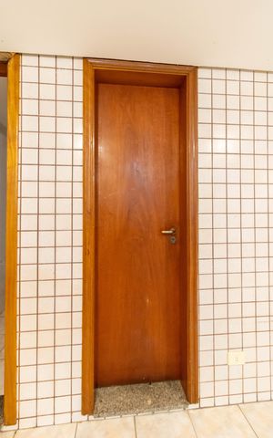 Casa à venda com 330m², 3 quartos e 4 vagasDeposito