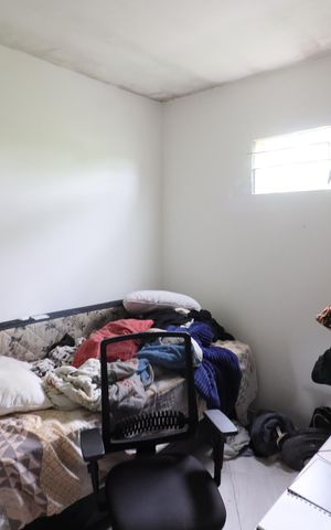 Casa à venda com 200m², 5 quartos e 4 vagasQuarto 4