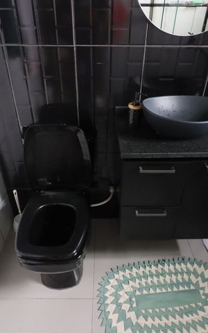 Casa à venda com 200m², 5 quartos e 4 vagasBanheiro da Suíte 1