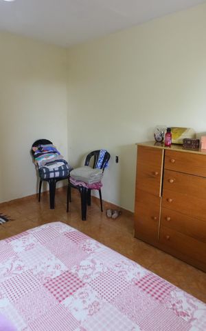 Casa à venda com 200m², 5 quartos e 4 vagasSuíte 1