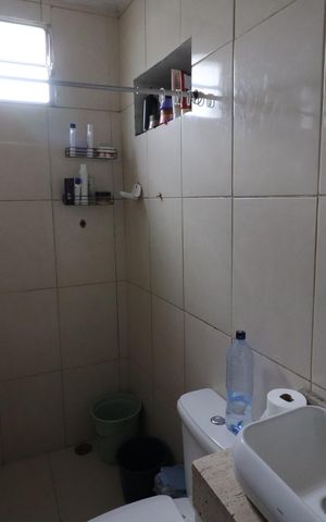 Casa à venda com 200m², 5 quartos e 4 vagasBanheiro 4