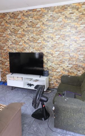 Casa à venda com 200m², 5 quartos e 4 vagasSala 2