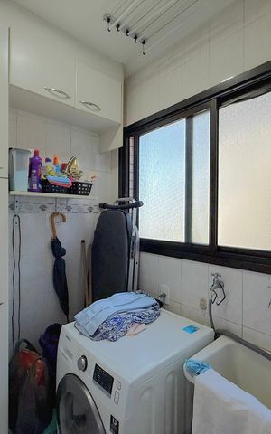 Apartamento à venda com 120m², 2 quartos e 2 vagas Apartamento à venda com 120m², 2 quartos e 2 vagasÁrea de serviço
