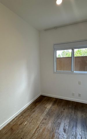 Apartamento para alugar com 78m², 2 quartos e 1 vagaQuarto
