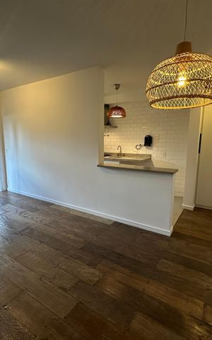 Apartamento para alugar com 78m², 2 quartos e 1 vagaSala