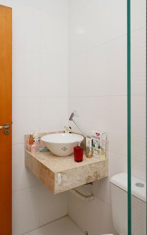 Casa à venda com 220m², 3 quartos e 2 vagas Casa à venda com 220m², 3 quartos e 2 vagasBanheiro da Suíte 1