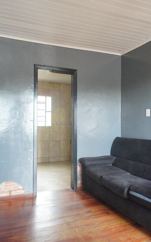 Casa à venda com 80m², 2 quartos e 1 vagaSala