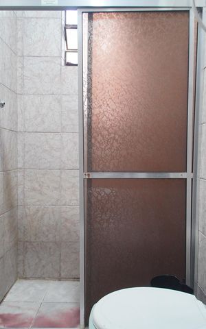 Casa à venda com 80m², 2 quartos e 1 vagaBanheiro