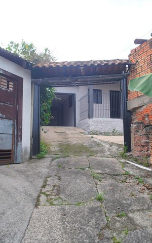 Casa à venda com 80m², 2 quartos e 1 vagaFachada
