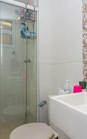 Apartamento à venda com 59m², 3 quartos e 1 vaga Apartamento à venda com 59m², 3 quartos e 1 vagaBanheiro Social