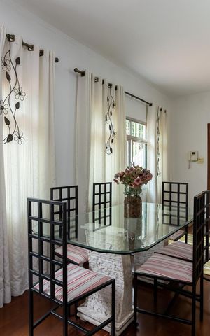 Casa à venda com 500m², 3 quartos e 3 vagasSala de Jantar e Estar