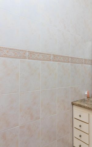 Casa à venda com 500m², 3 quartos e 3 vagasBanheiro da Suíte 2