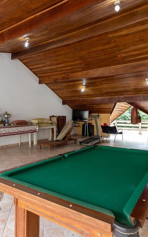Casa à venda com 500m², 3 quartos e 3 vagasSalão