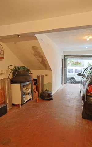 Casa à venda com 100m², 3 quartos e 1 vagaGaragem