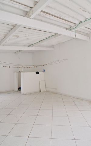 Casa à venda com 100m², 3 quartos e 1 vagaÁrea de Serviço