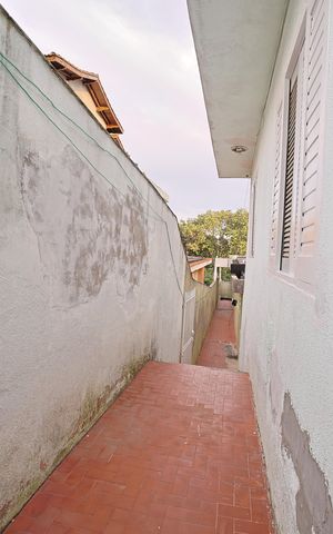 Casa à venda com 100m², 3 quartos e 1 vagaCorredor