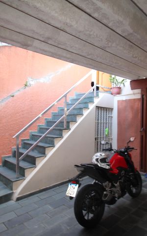Casa à venda com 125m², 3 quartos e 2 vagasGaragem