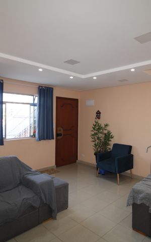 Casa à venda com 125m², 3 quartos e 2 vagasSala