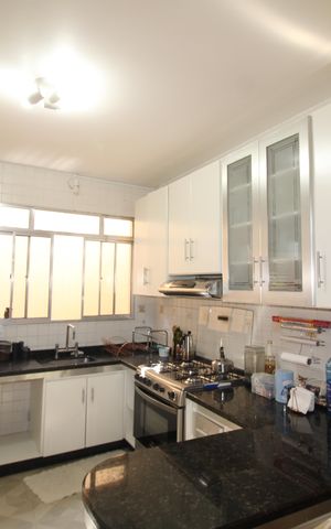 Casa à venda com 125m², 3 quartos e 2 vagasCozinha