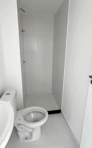Apartamento à venda com 29m², 2 quartos e sem vaga Apartamento à venda com 29m², 2 quartos e sem vagaBanheiro