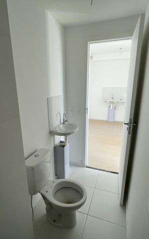 Apartamento à venda com 29m², 2 quartos e sem vaga Apartamento à venda com 29m², 2 quartos e sem vagaBanheiro