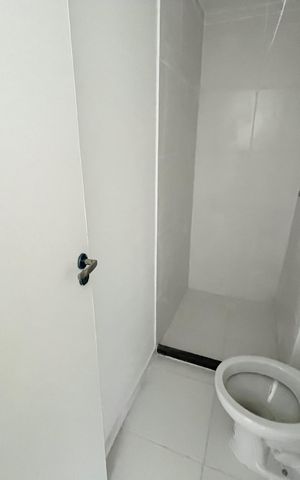 Apartamento à venda com 29m², 2 quartos e sem vaga Apartamento à venda com 29m², 2 quartos e sem vagaBanheiro