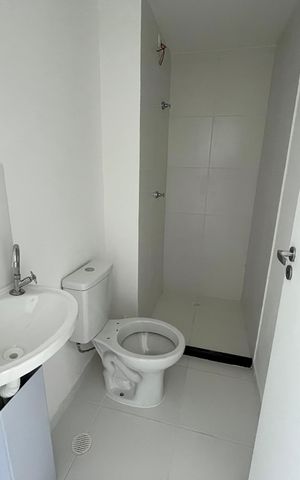 Apartamento à venda com 29m², 2 quartos e sem vaga Apartamento à venda com 29m², 2 quartos e sem vagaBanheiro