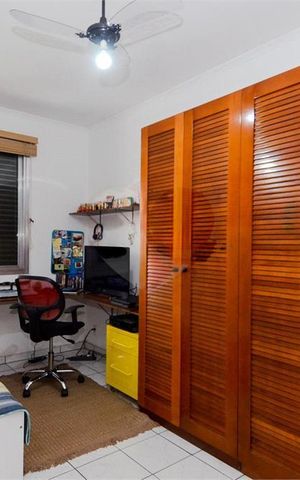 Casa à venda com 164m², 4 quartos e 2 vagas