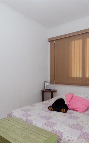 Casa à venda com 164m², 4 quartos e 2 vagas