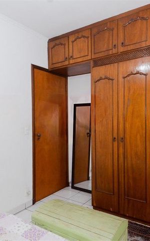 Casa à venda com 164m², 4 quartos e 2 vagas