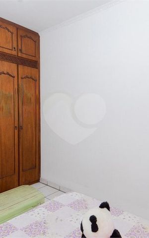 Casa à venda com 164m², 4 quartos e 2 vagas