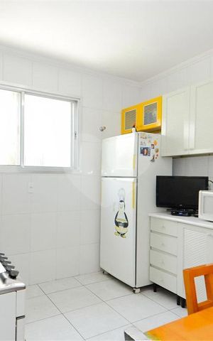 Casa à venda com 164m², 4 quartos e 2 vagas
