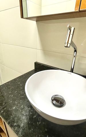Apartamento à venda com 62m², 2 quartos e 1 vaga Apartamento à venda com 62m², 2 quartos e 1 vagaBanheiro