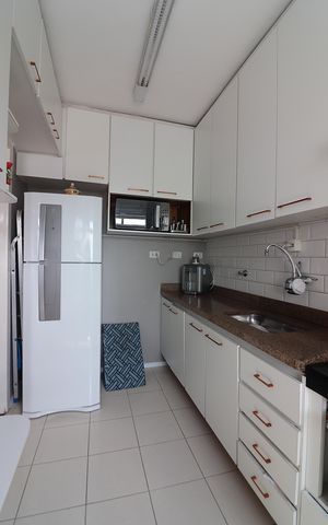 Apartamento à venda com 62m², 2 quartos e 1 vagaCozinha e Área de Serviço