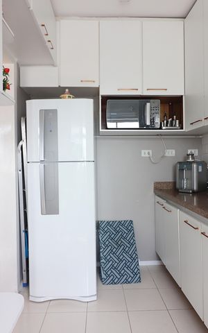 Apartamento à venda com 62m², 2 quartos e 1 vagaCozinha e Área de Serviço