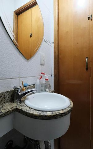 Casa à venda com 145m², 3 quartos e 2 vagasLavabo