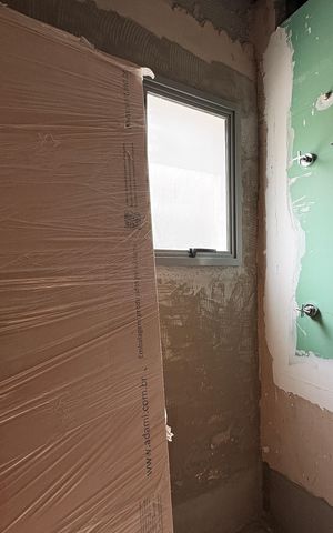 Casa para alugar com 213m², 3 quartos e 2 vagas Casa para alugar com 213m², 3 quartos e 2 vagasBanheiro da Suíte 2