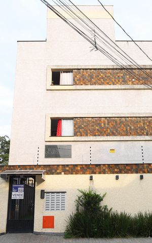 Apartamento à venda com 37m², 2 quartos e sem vagaFachada do prédio - Placa instalada no portão do prédio - Código da placa WYNY-1099