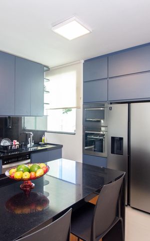 Casa à venda com 170m², 3 quartos e 4 vagas Casa à venda com 170m², 3 quartos e 4 vagasCozinha e Área de Serviço