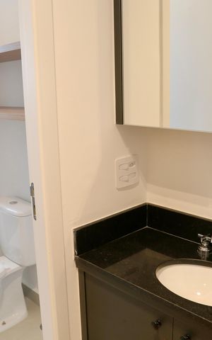 Apartamento para alugar com 32m², 1 quarto e sem vaga Apartamento para alugar com 32m², 1 quarto e sem vagaBanheiro